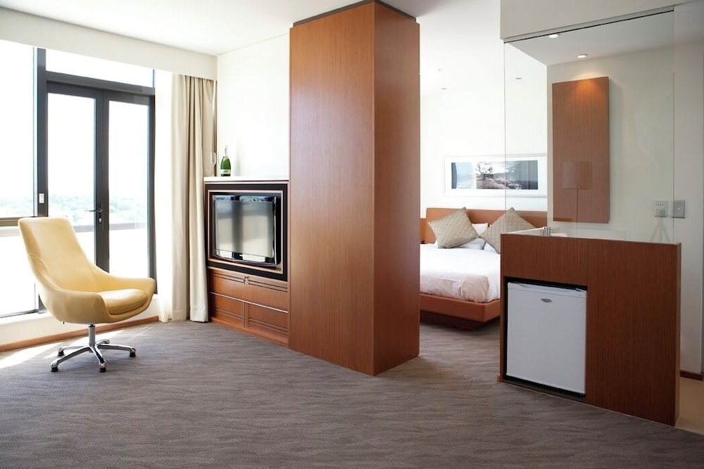 Novotel Christchurch Cathedral Square 32/68