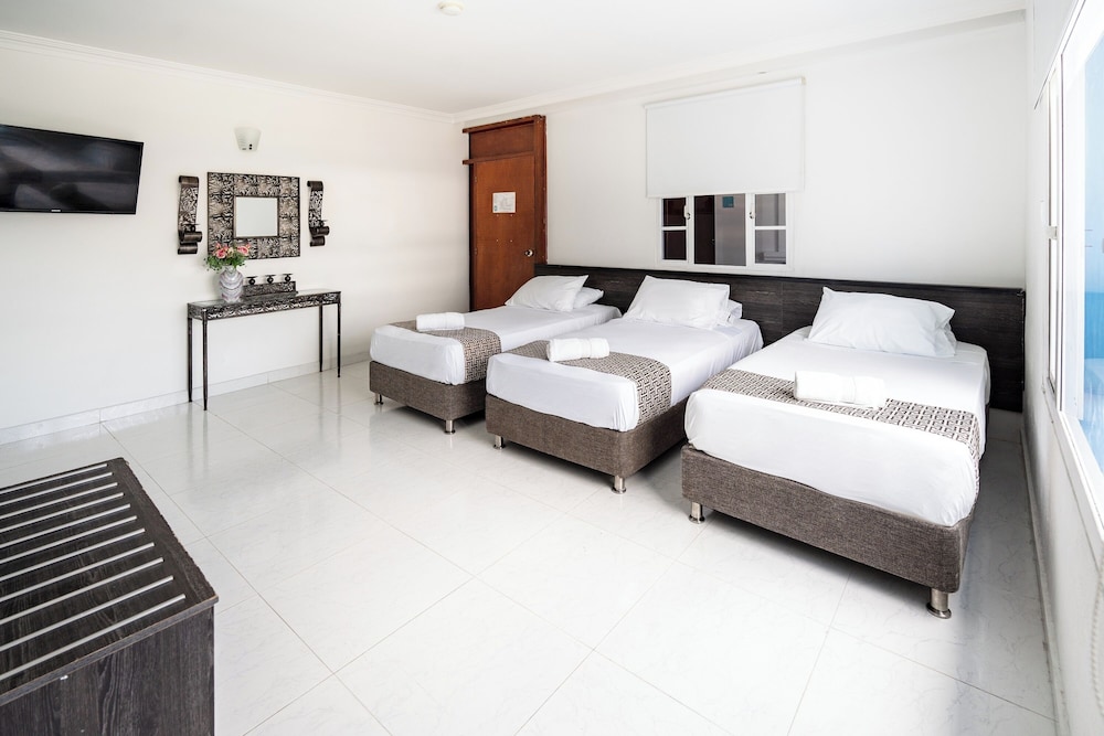 Hotel Las Americas 32/63