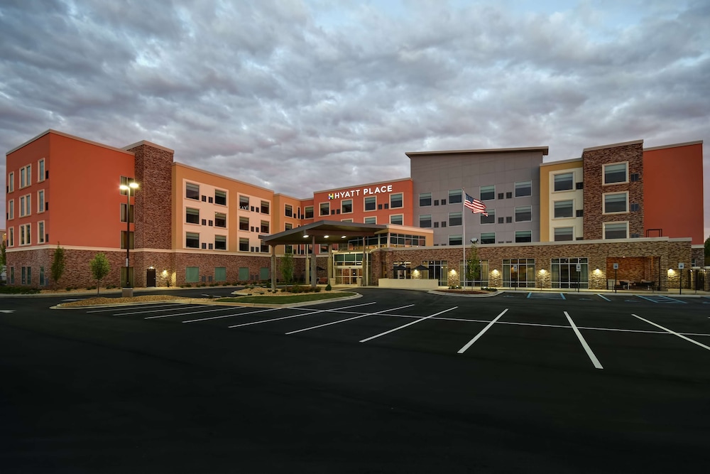 Hyatt Place Huntsville 2/53