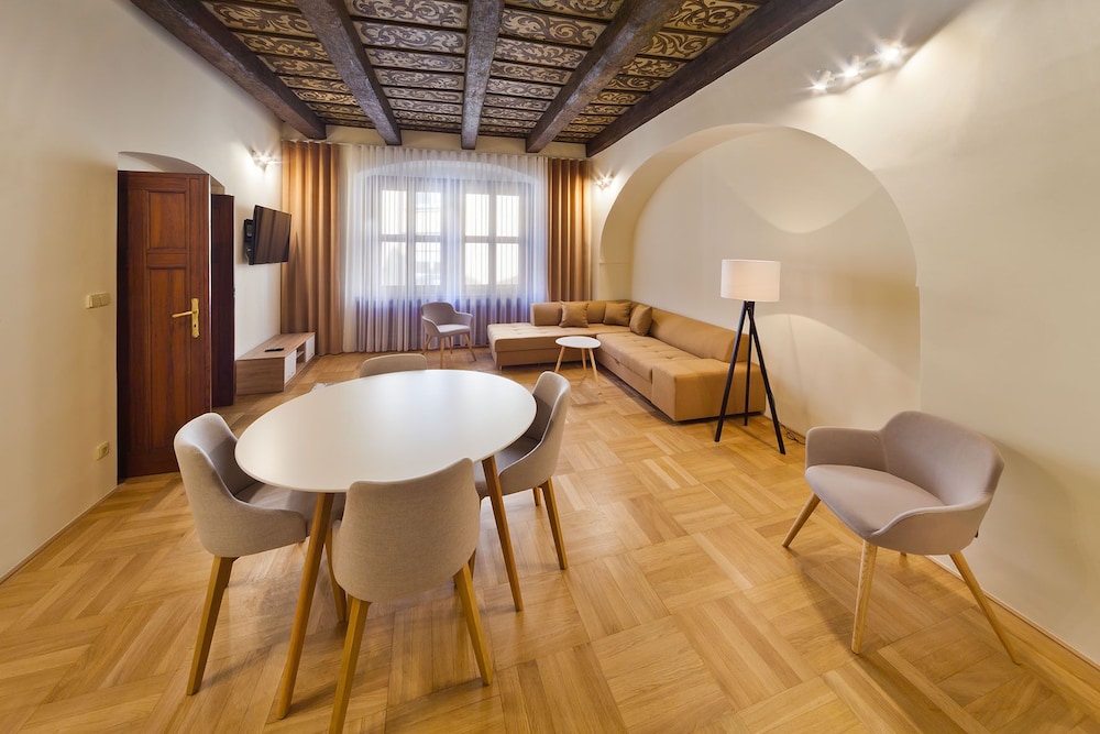 Residence U Vejvodu 26/40
