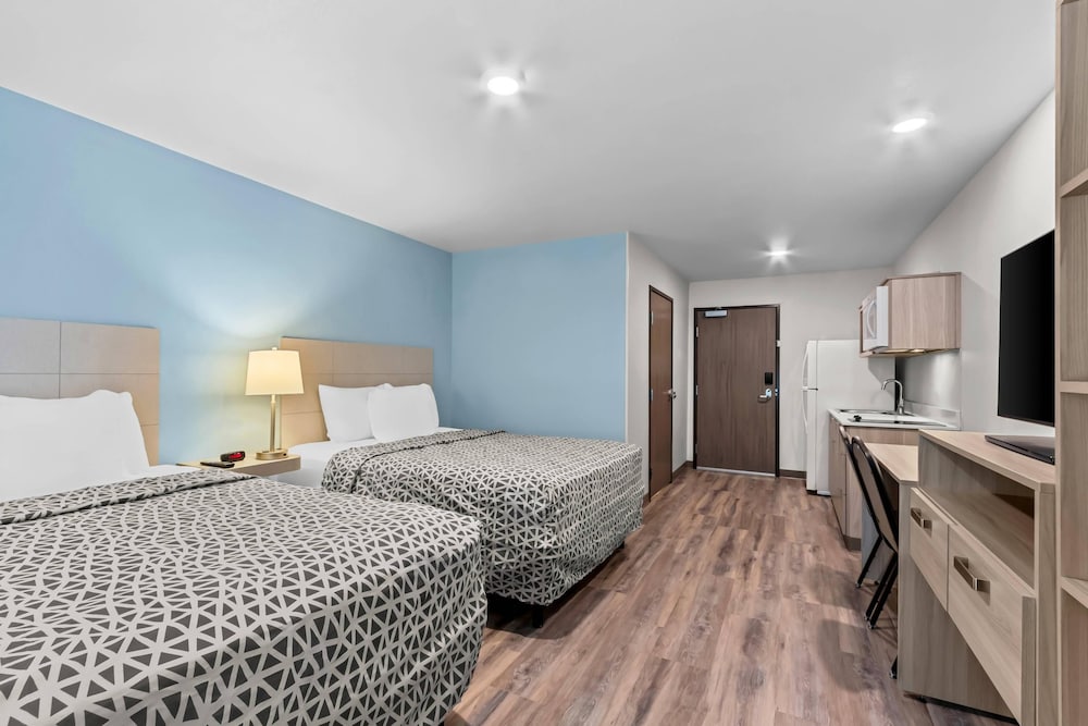 Suite, 2 Queen Beds