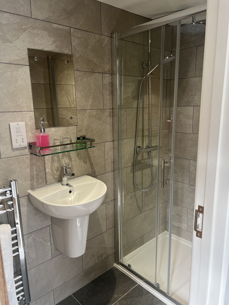 The Priory Burford Bed And Breakfast 55/59