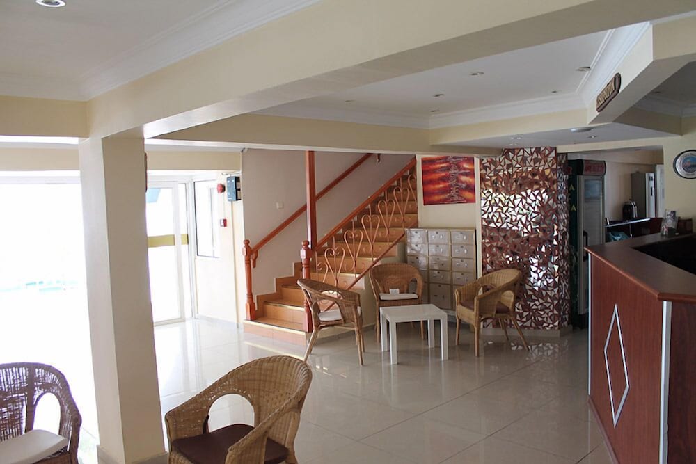 Altinyaz Hotel 24/35
