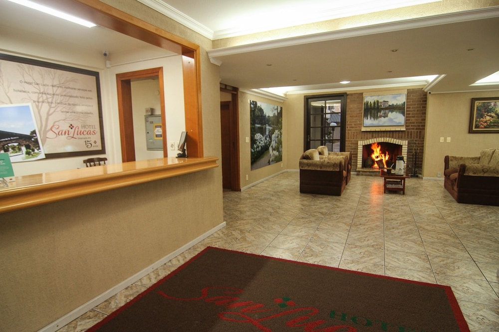 San Lucas Hotel 4/66