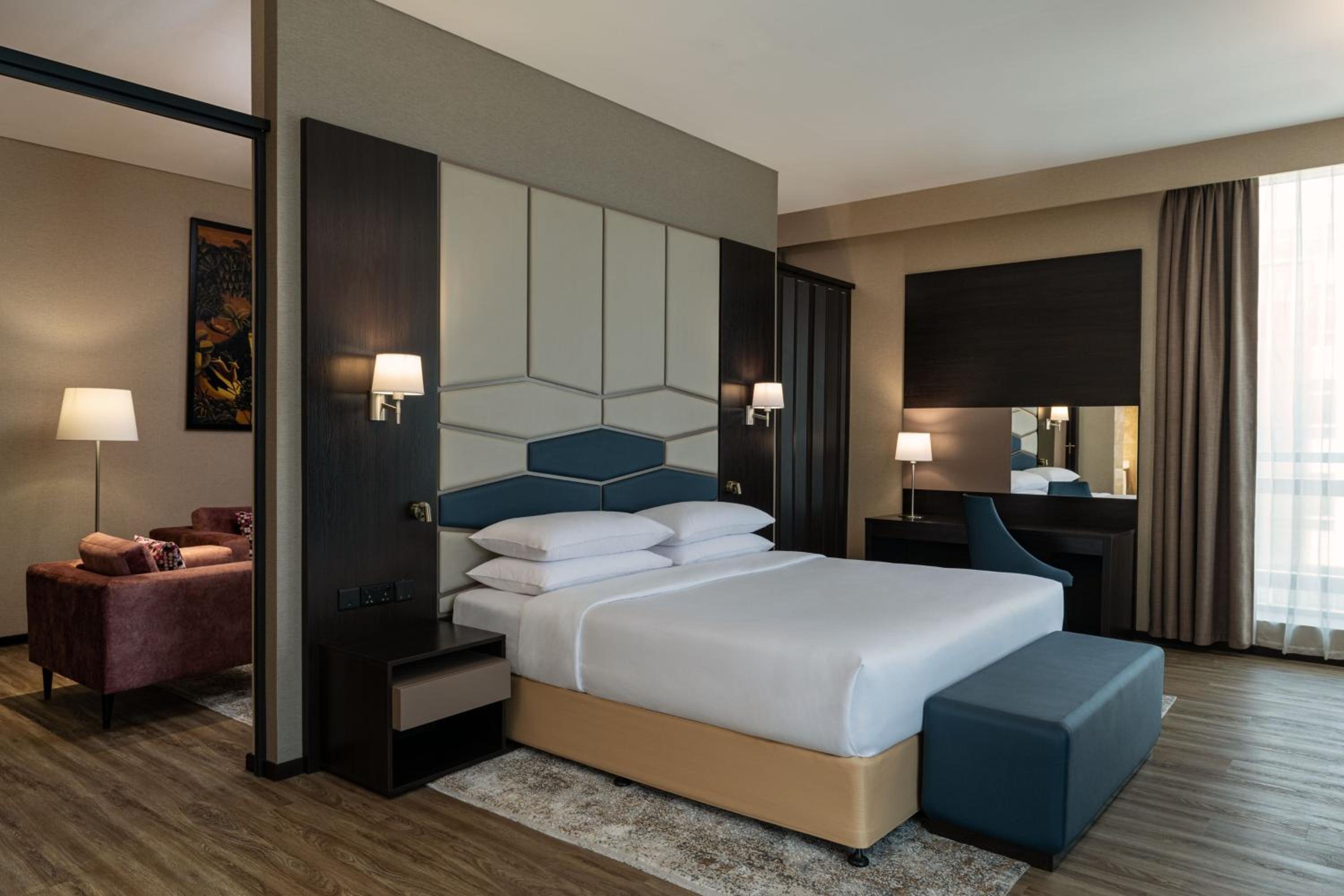 Four Points by Sheraton Production City Dubai