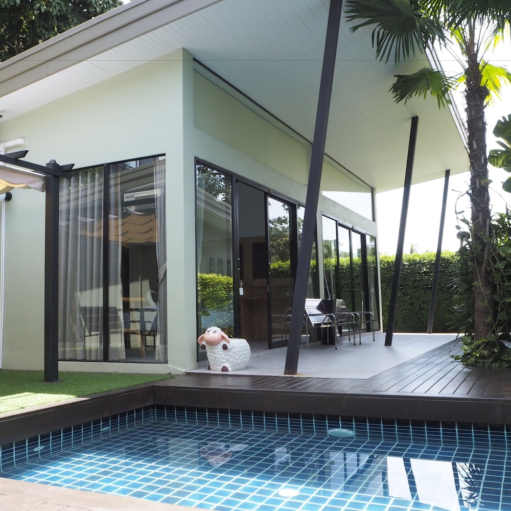 Jasmine Resort And Spa 20/35