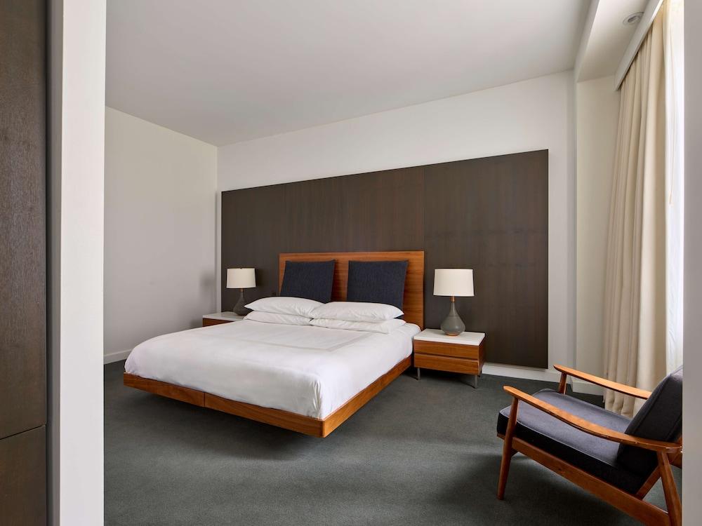 Junior Suite, Studio