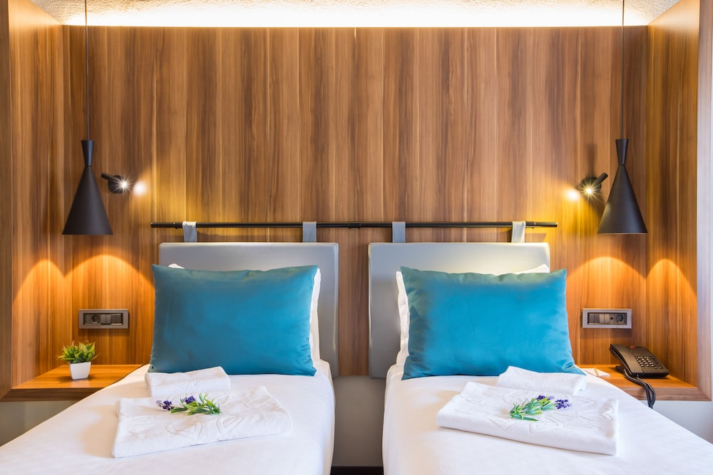 Signature Hotels & Spa 27/50