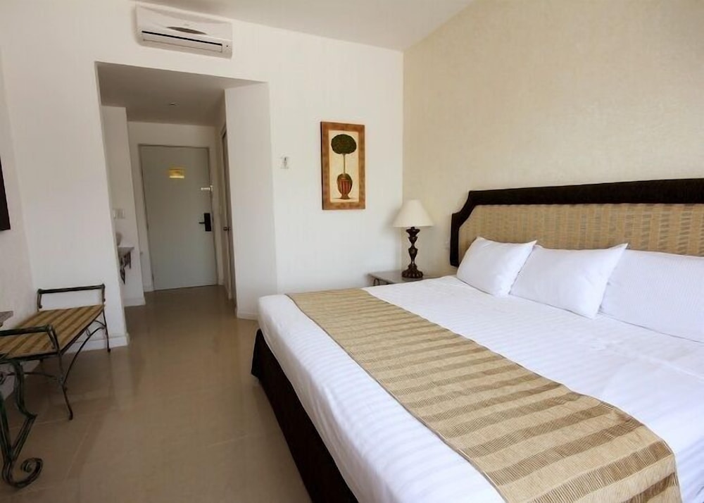 Hotel Zar Colima 10/48