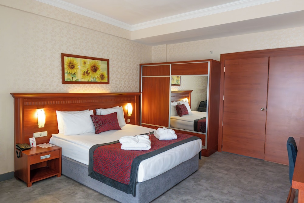 Casa Fora Beach Resort 29/67