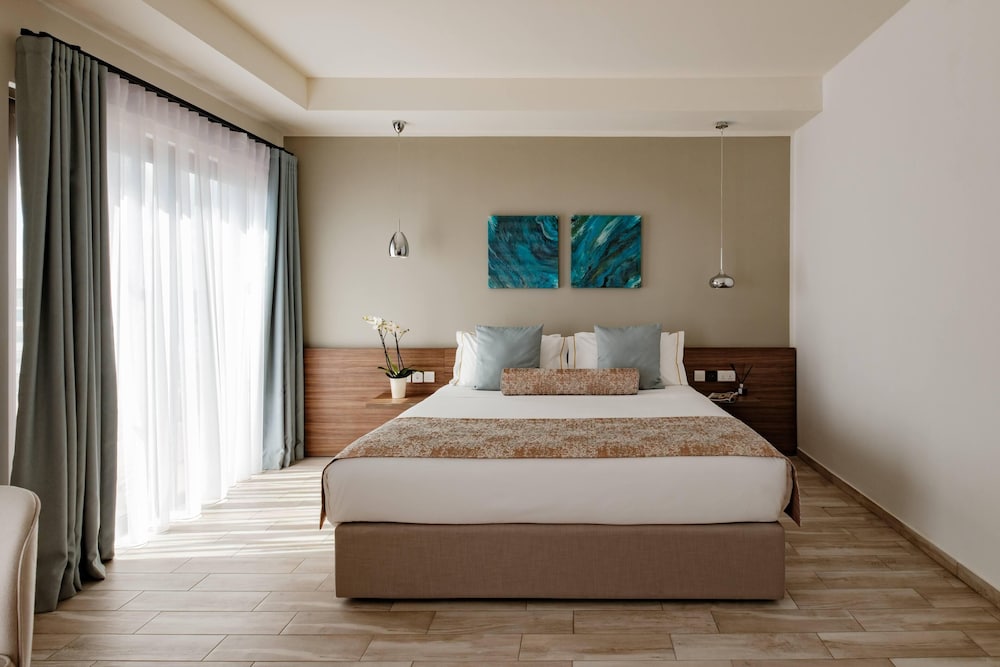 PREMIUM, SUITE, SEA VIEW