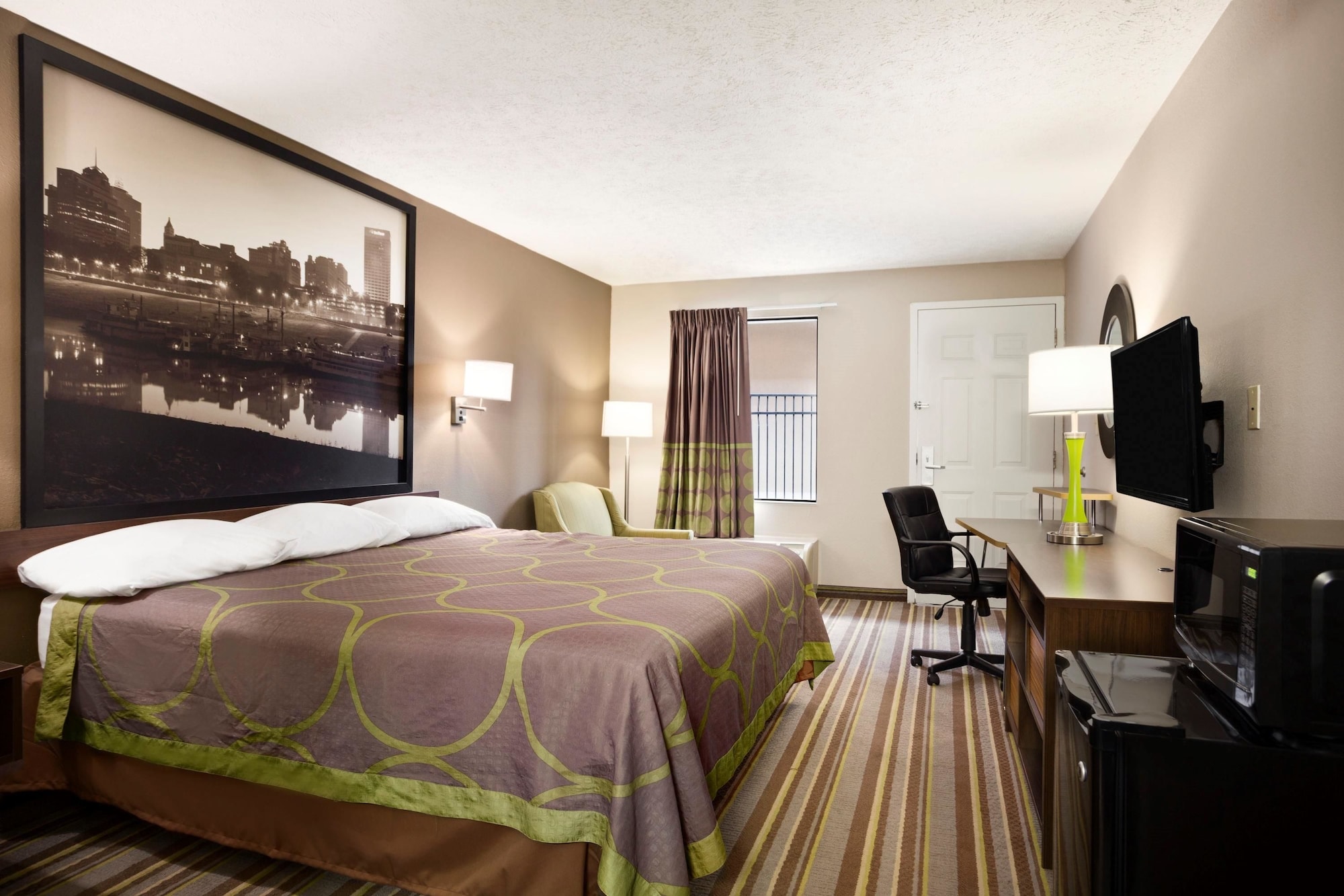 ROOM, KING BED, SMOKING