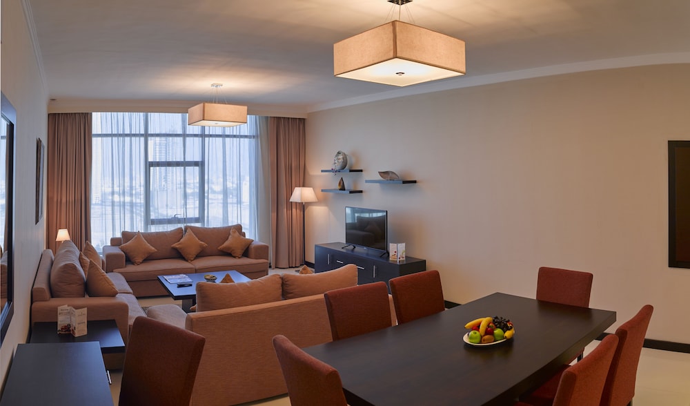 Tulip Hotel and Suites 49/65