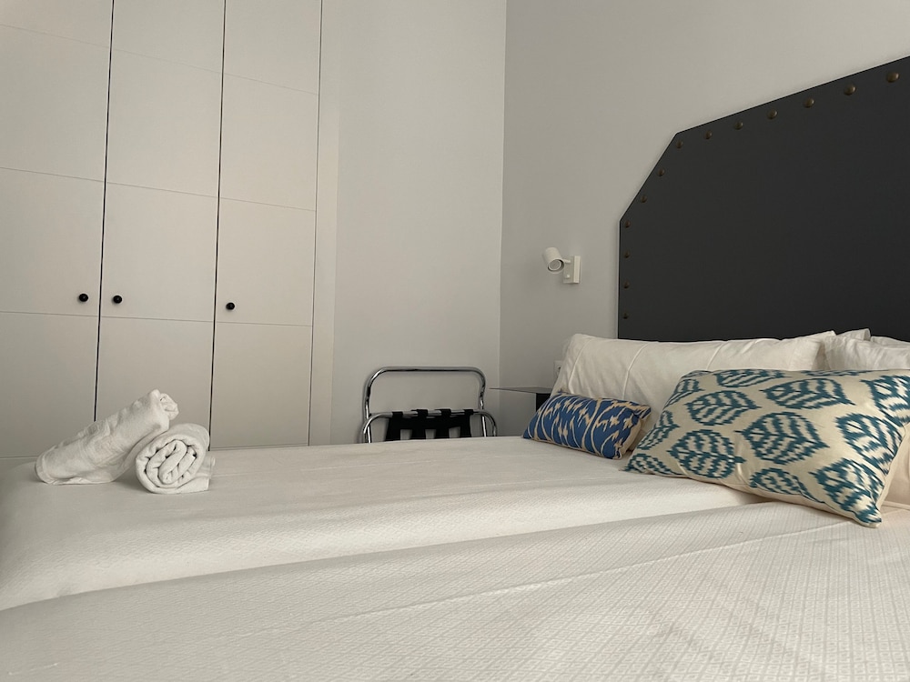 Hostal Hom Museo 30/36