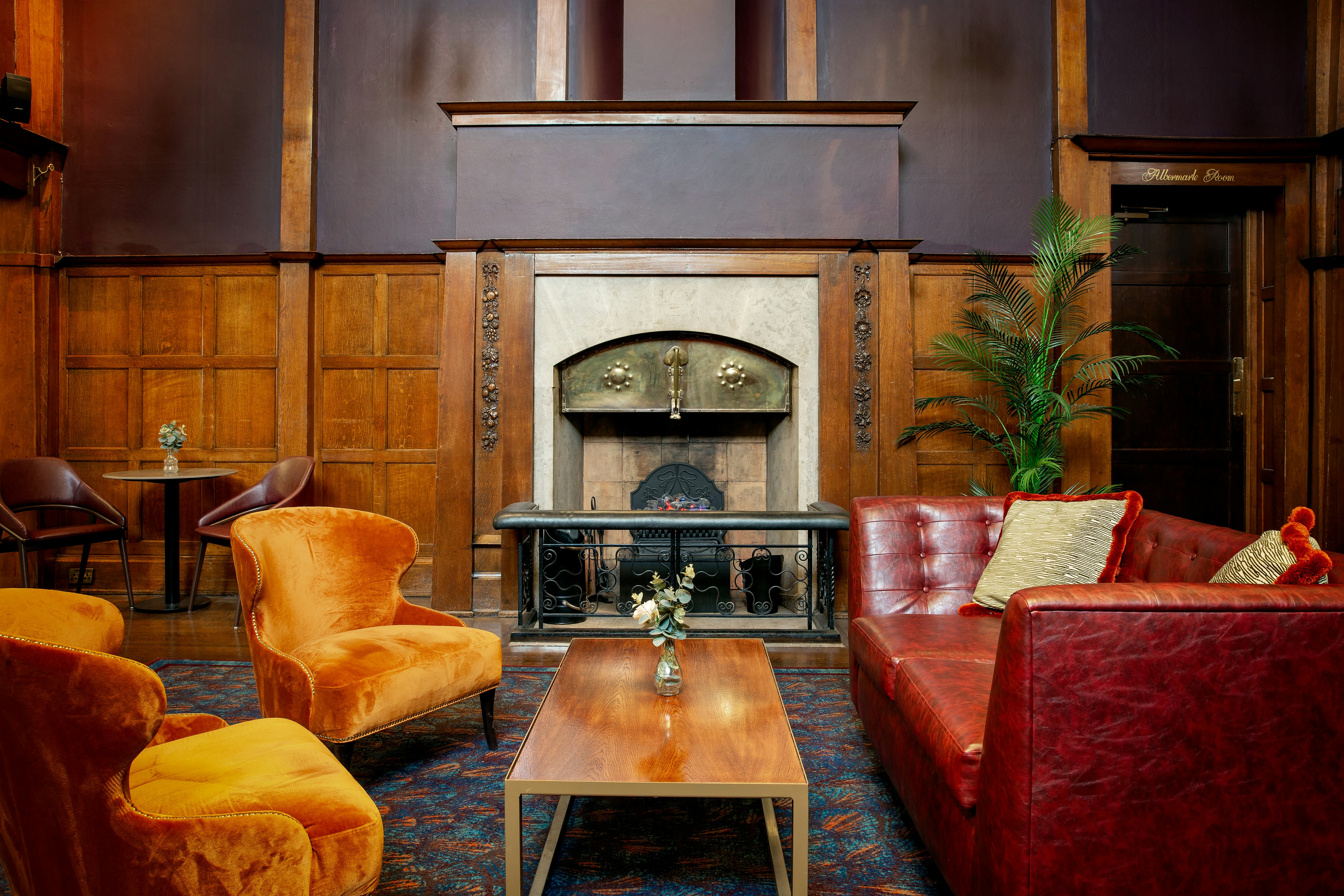 Elmbank York, Tapestry Collection by Hilton 47/67