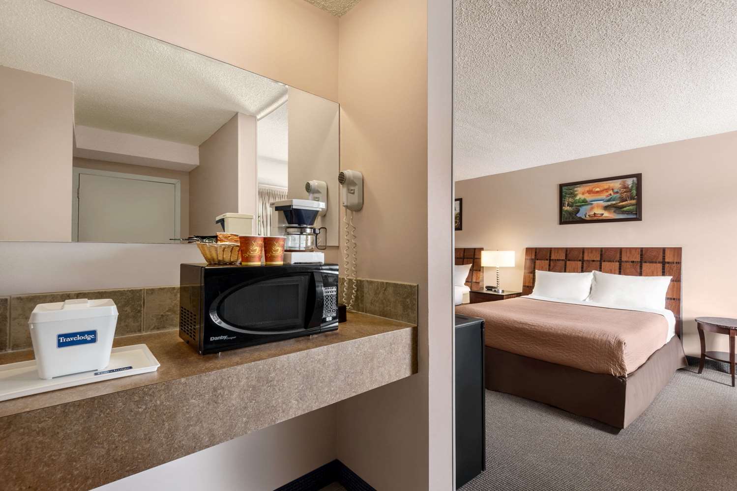 Travelodge by Wyndham Swift Current 53/53