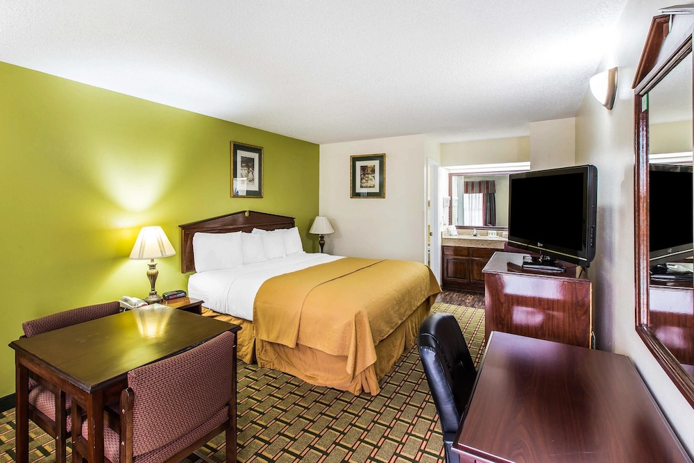 Quality Inn Eastman 29/43