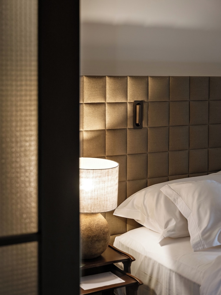 Pulso Hotel 12/47