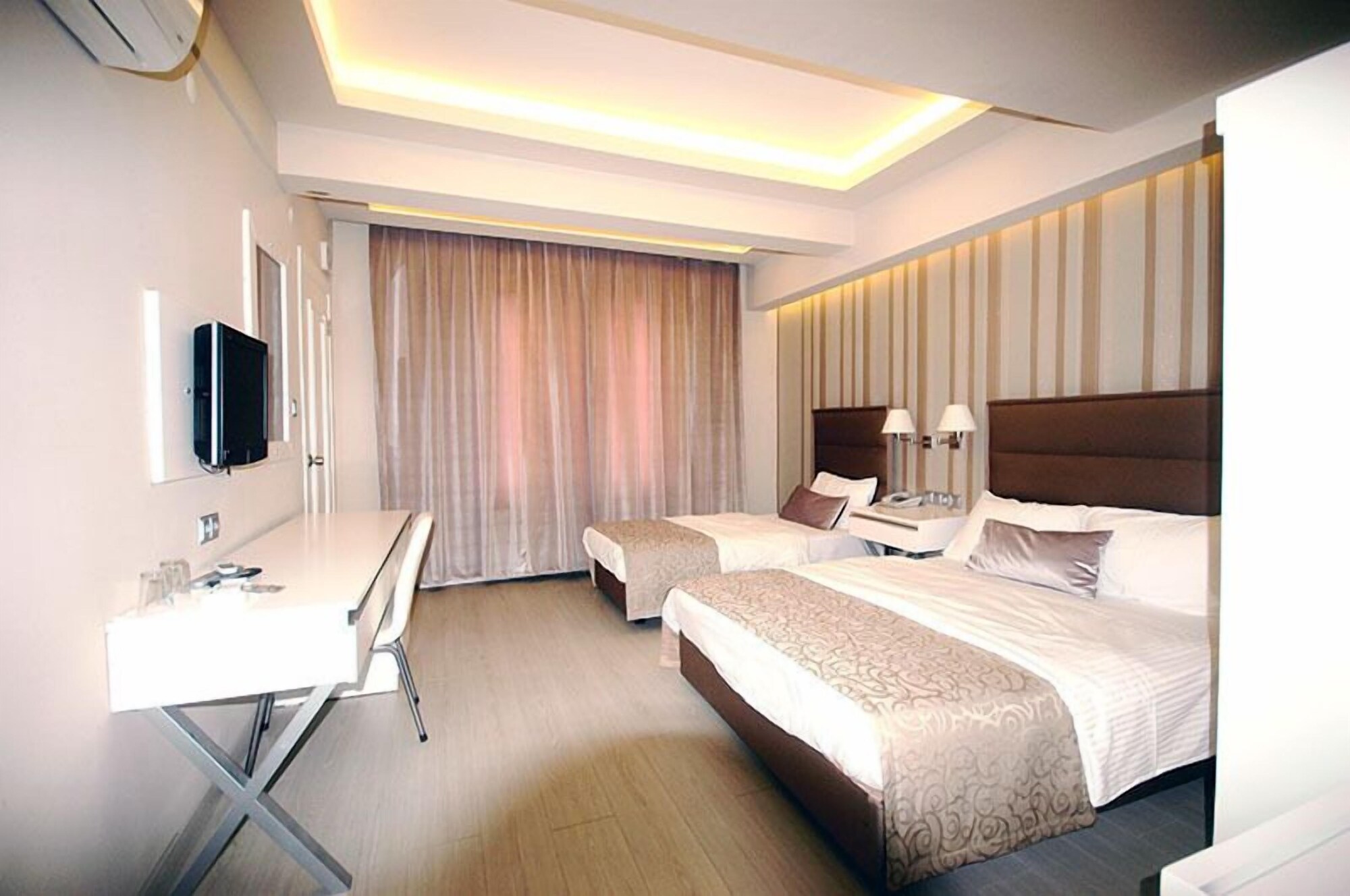 Standard, Triple, 3 Beds