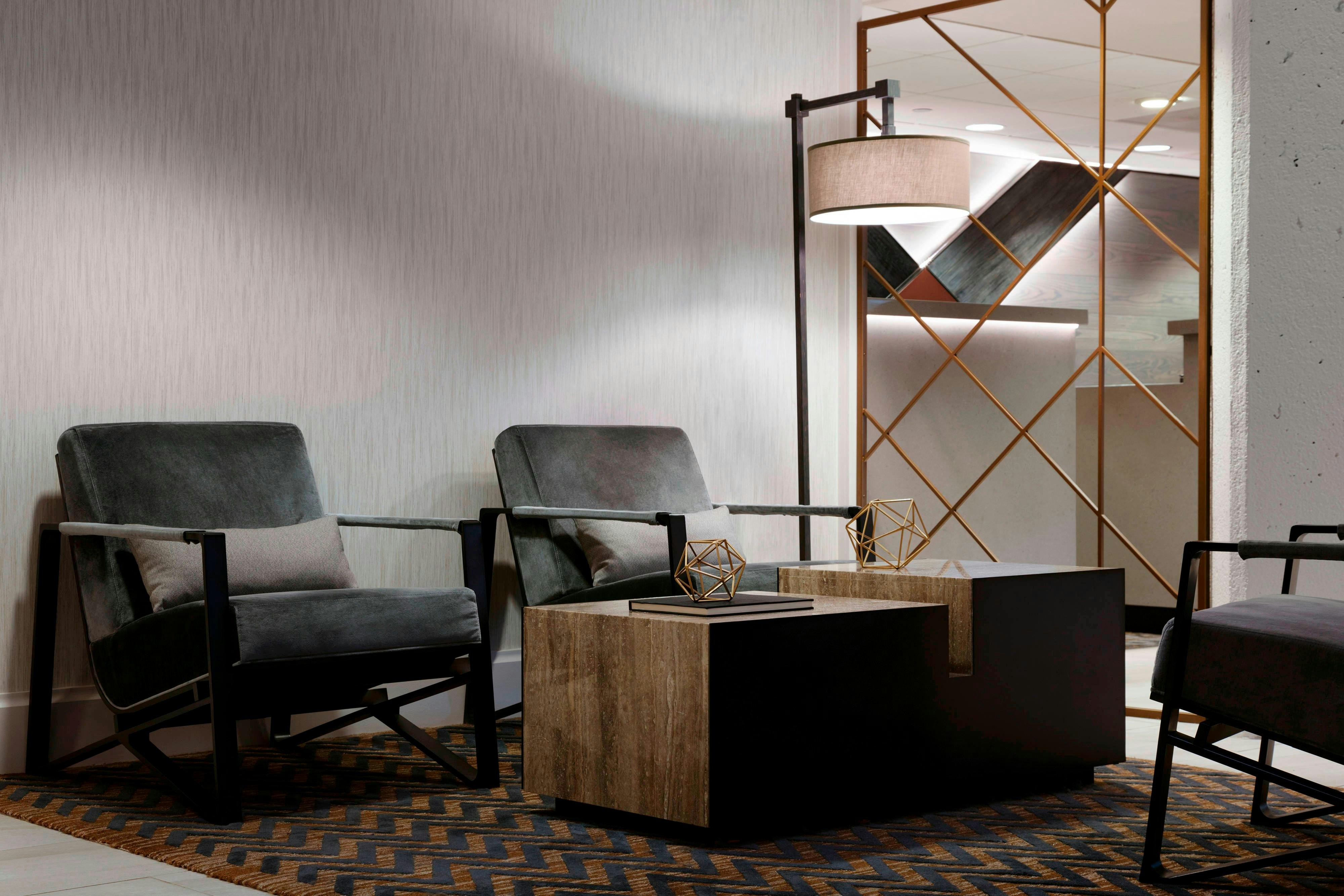 Lobby at Des Moines Marriott Downtown, DES MOINES - IA