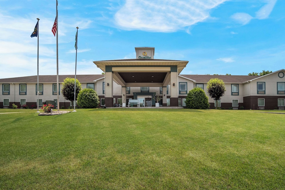 Quality Inn & Suites Chambersburg Northeast 44/47