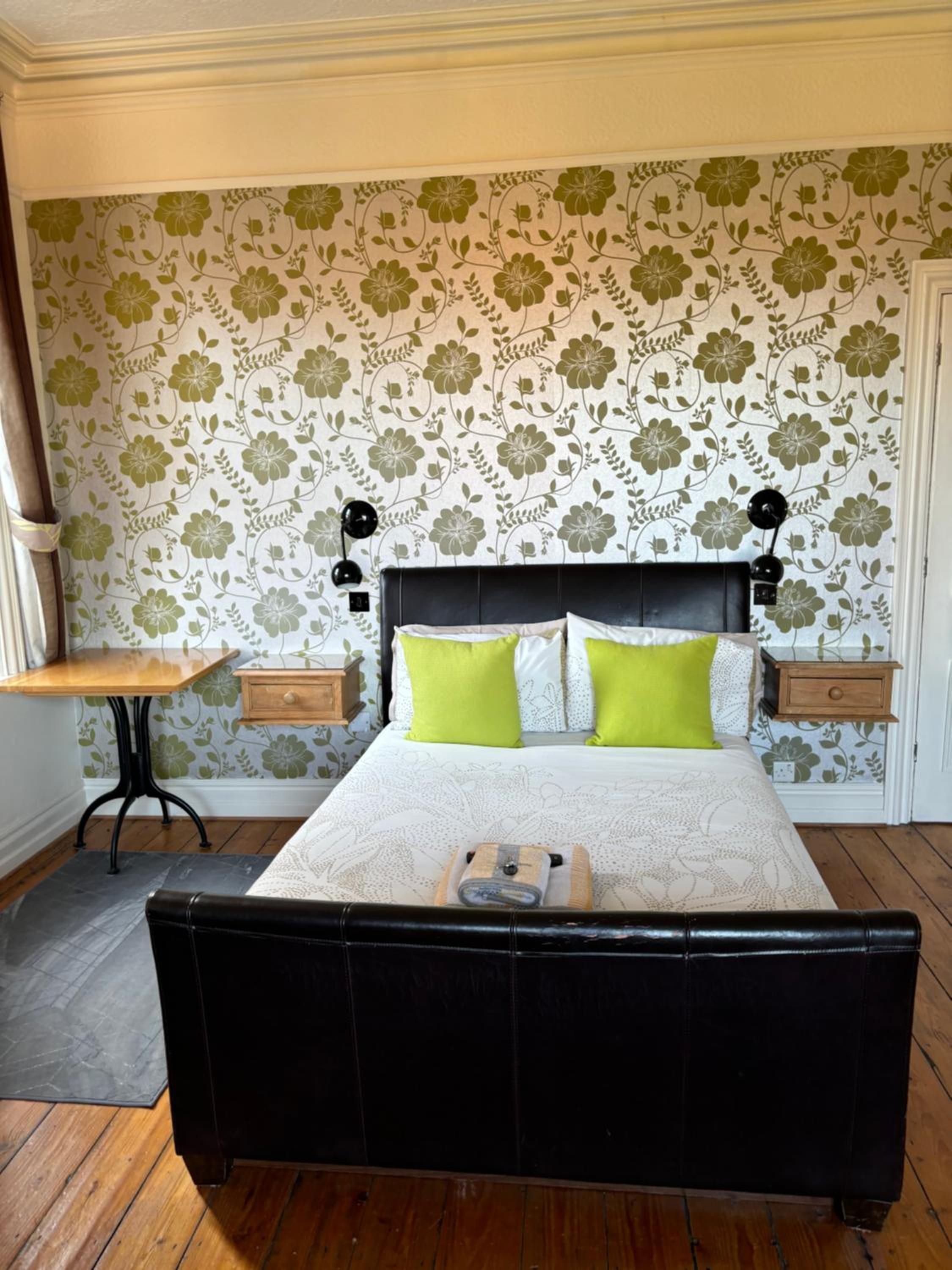 Standard, Double Bed