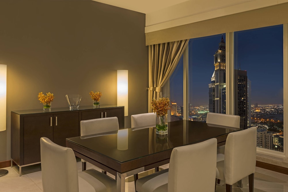 Four Points by Sheraton Sheikh Zayed Road 38/46