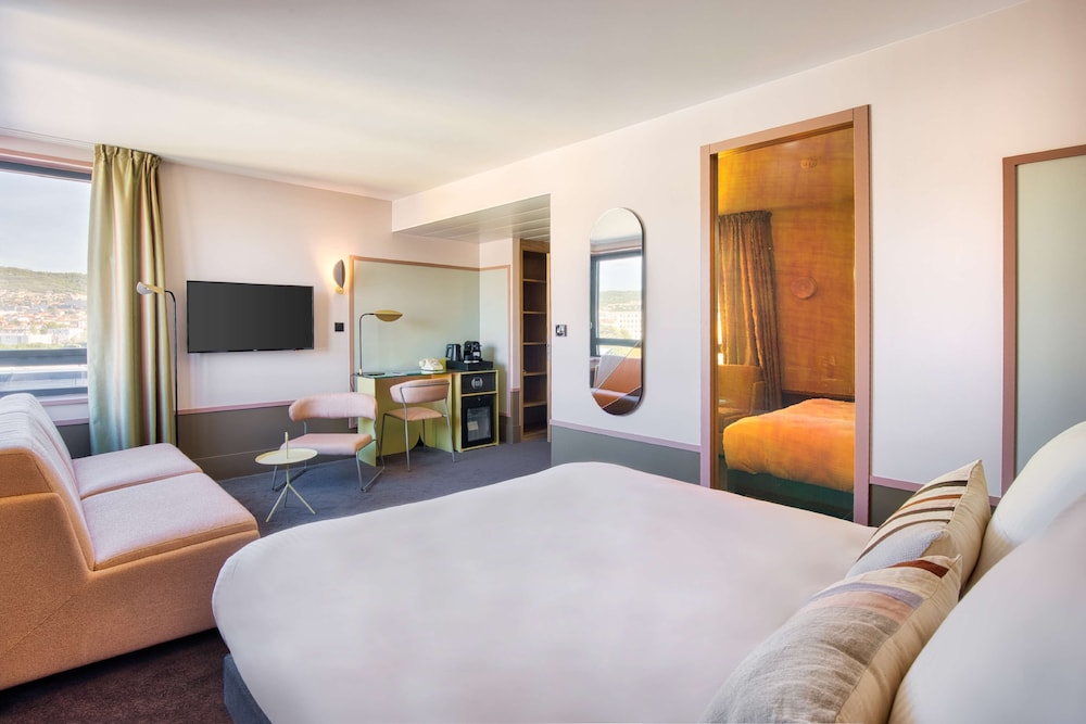 Aiden by Best Western Clermont-Ferrand Hotel & Spa 11/55