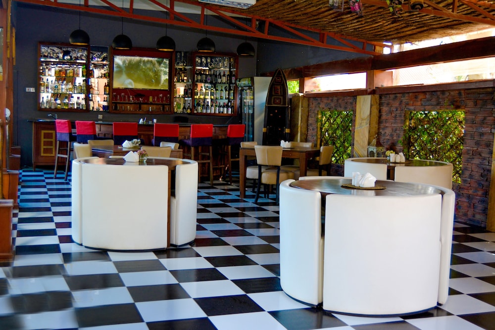 Tulia Boutique Hotel And Spa 40/42
