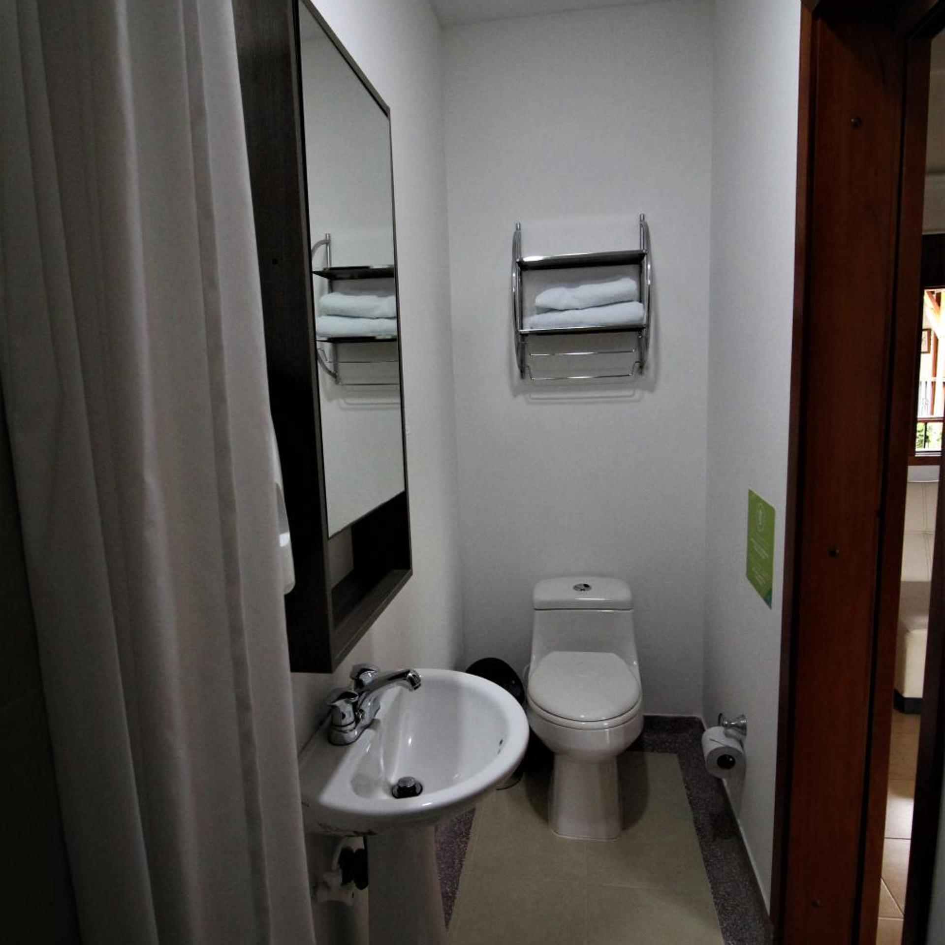 Amazilia Hotel 54/54
