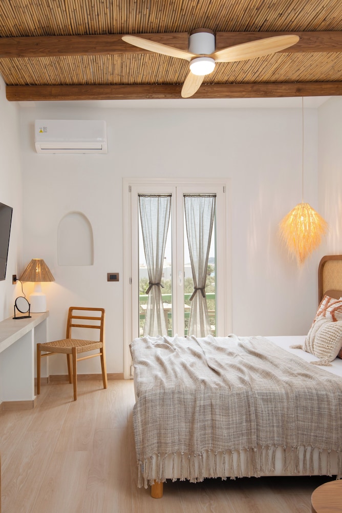 Edem Hotel Apartments 36/72