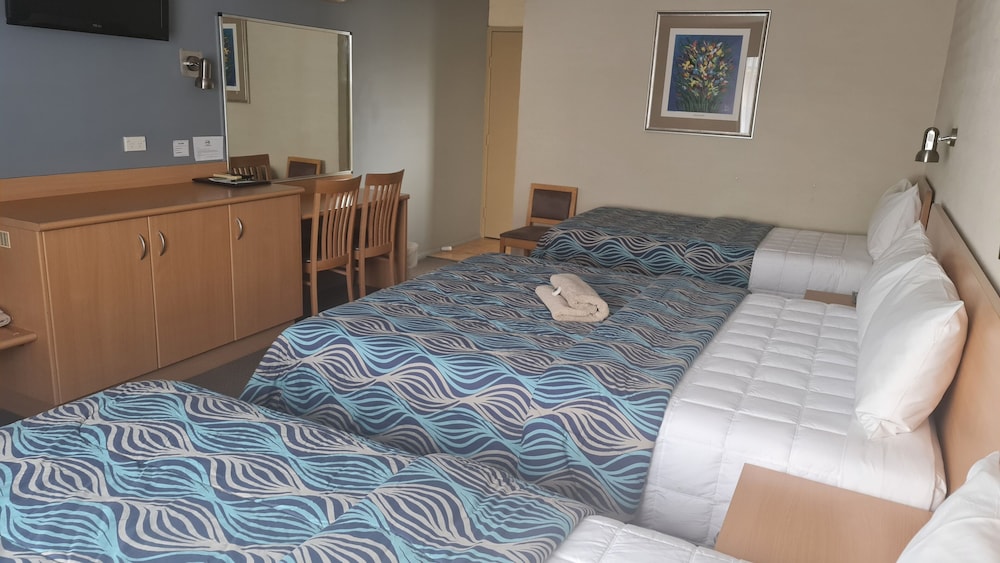 Edward Parry Motel & Apartments 19/57