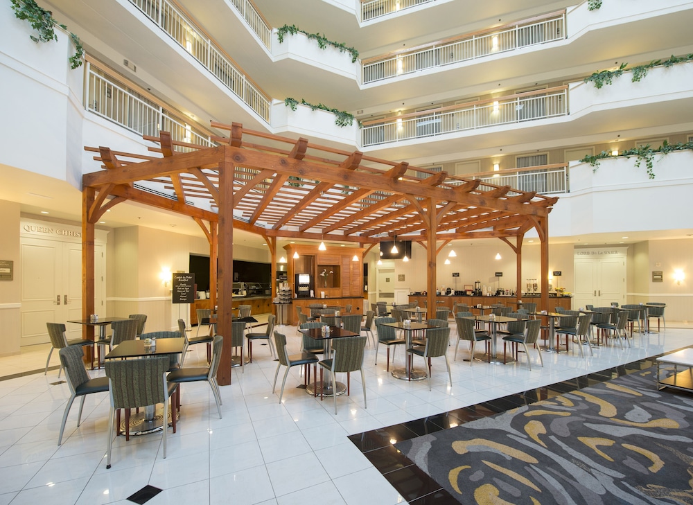 Embassy Suites by Hilton Newark Wilmington South 35/50