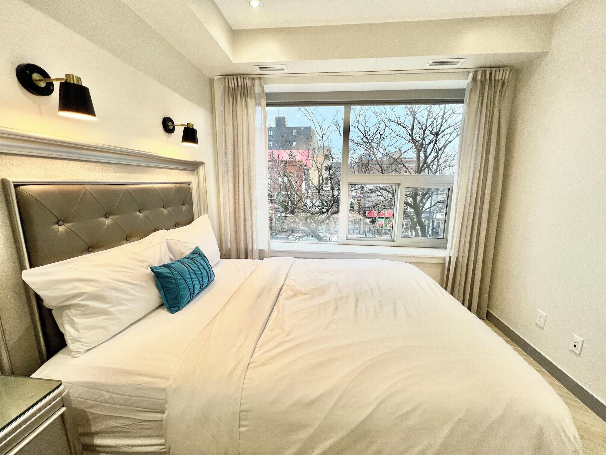 Renovated, Luxury, Apartment, Multiple Beds