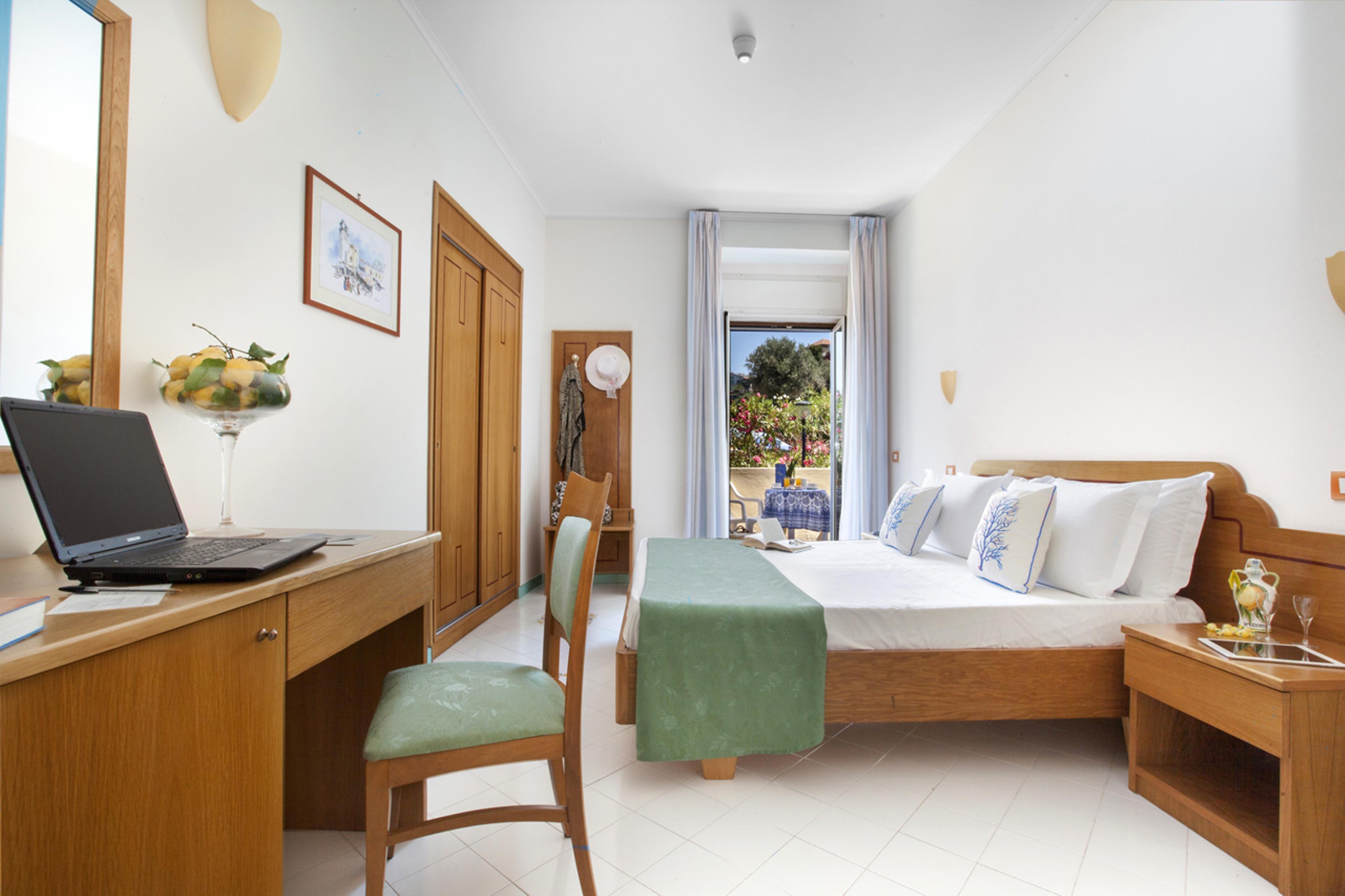 Standard, Double Bed, Sea View, Balcony or Terrace