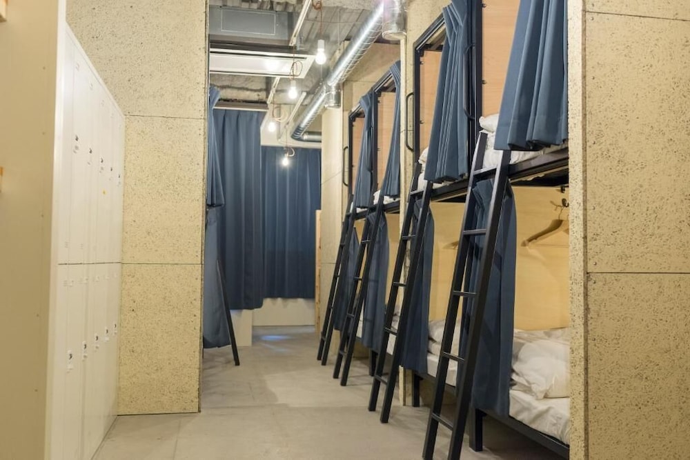 Obi Hostel 25/52