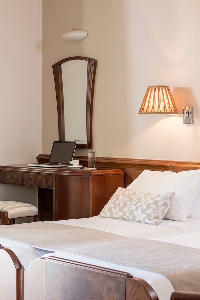 Avra City Boutique Hotel 18/43