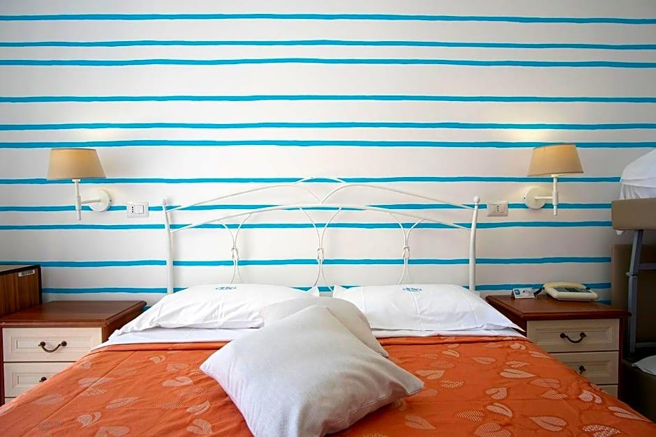 HOTEL CALANCA 12/45