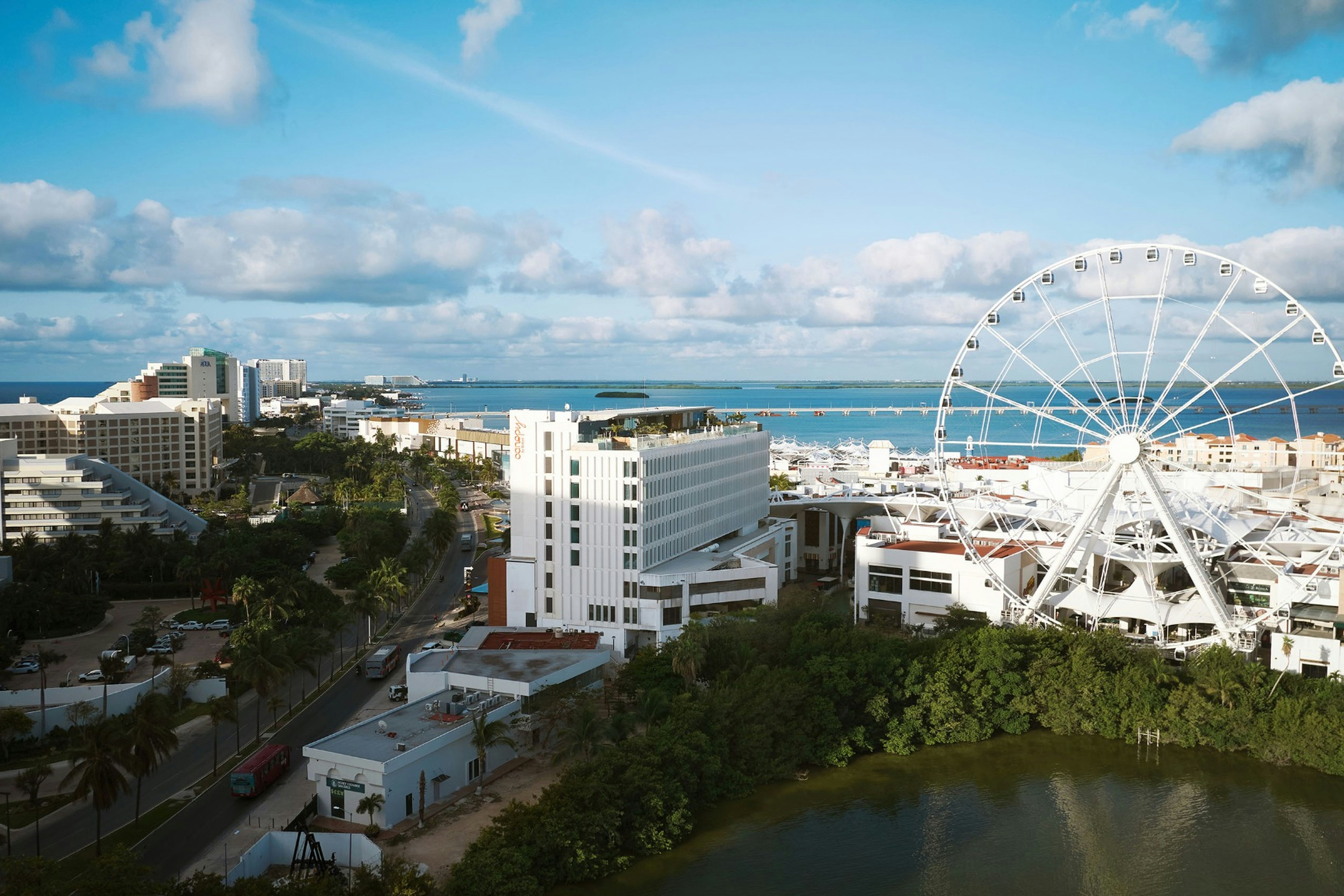 Canopy by Hilton Cancun La Isla 74/78