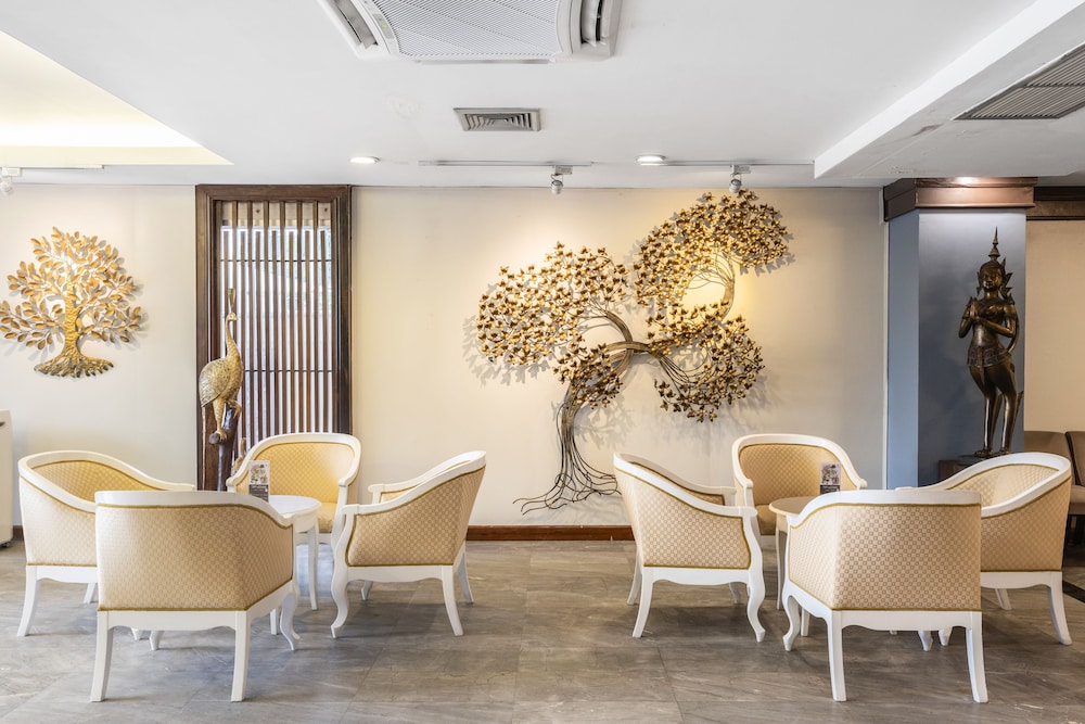 Ayothaya Riverside Hotel 38/51