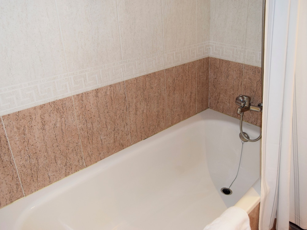 APARTAMENTOS EL PILAR 3000 30/34