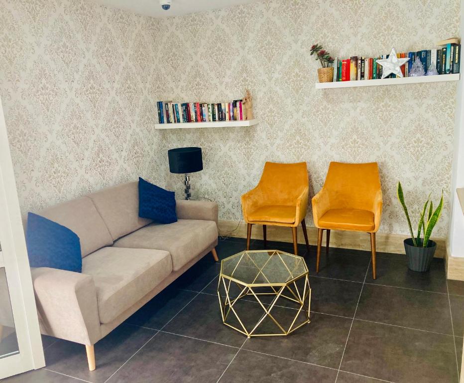 Elena Apartamentos 21/44