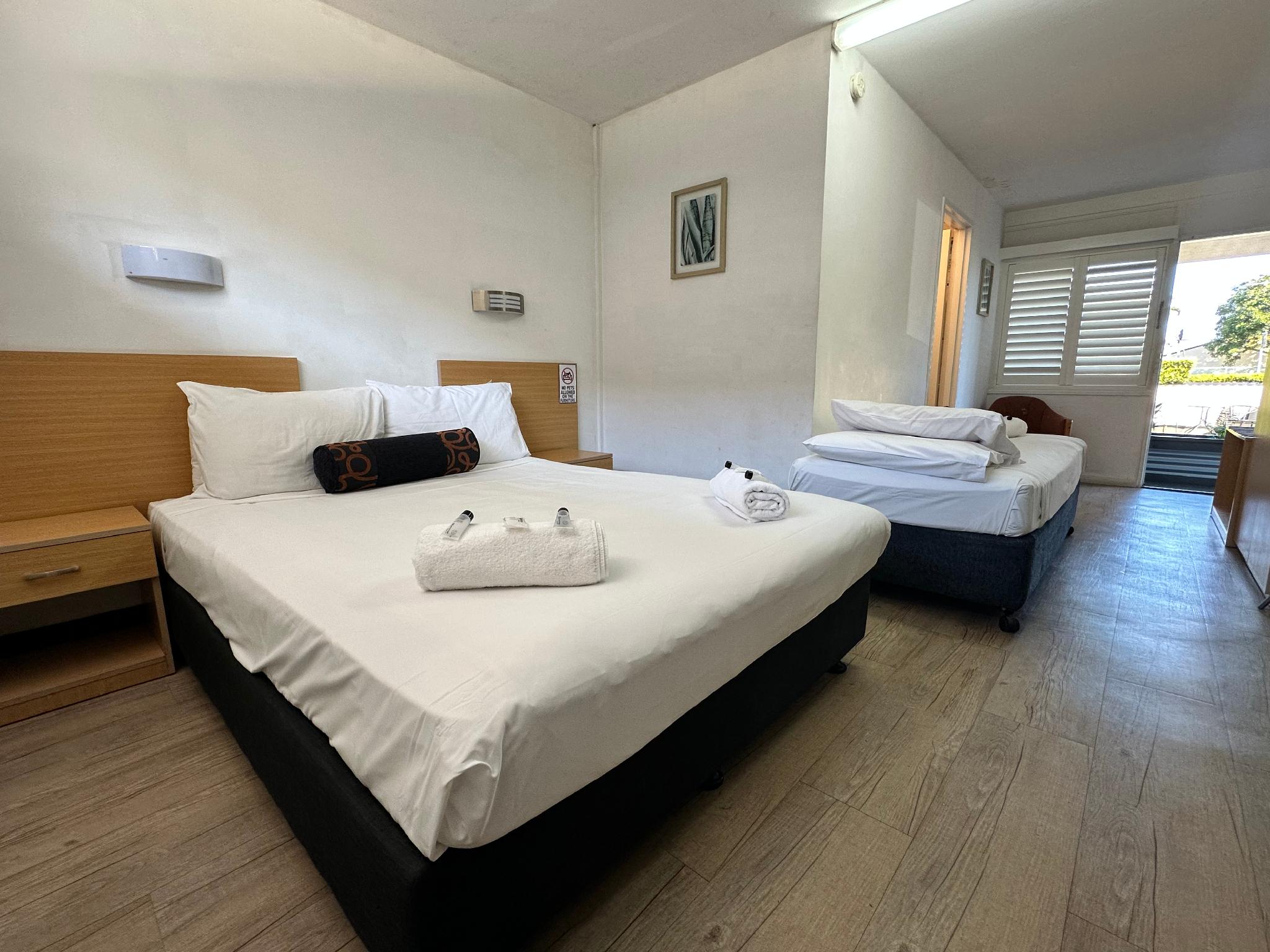 Standard, Twin Beds, Pet Friendly