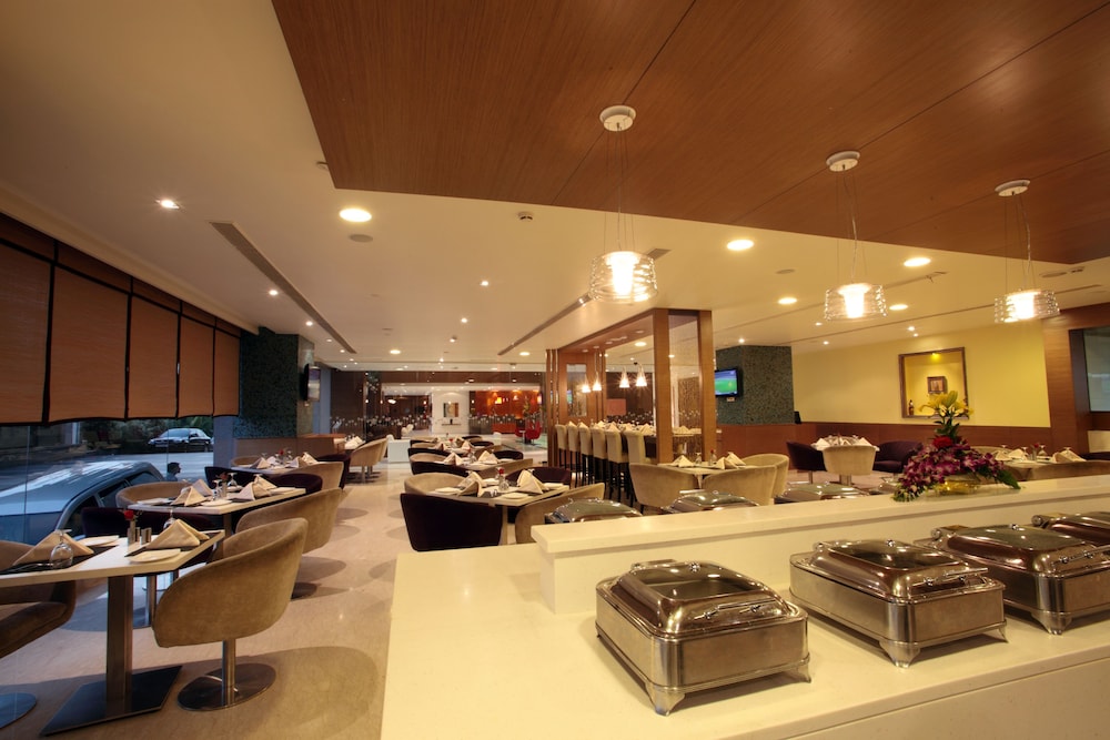 Daspalla Hotel Hyderabad 50/65
