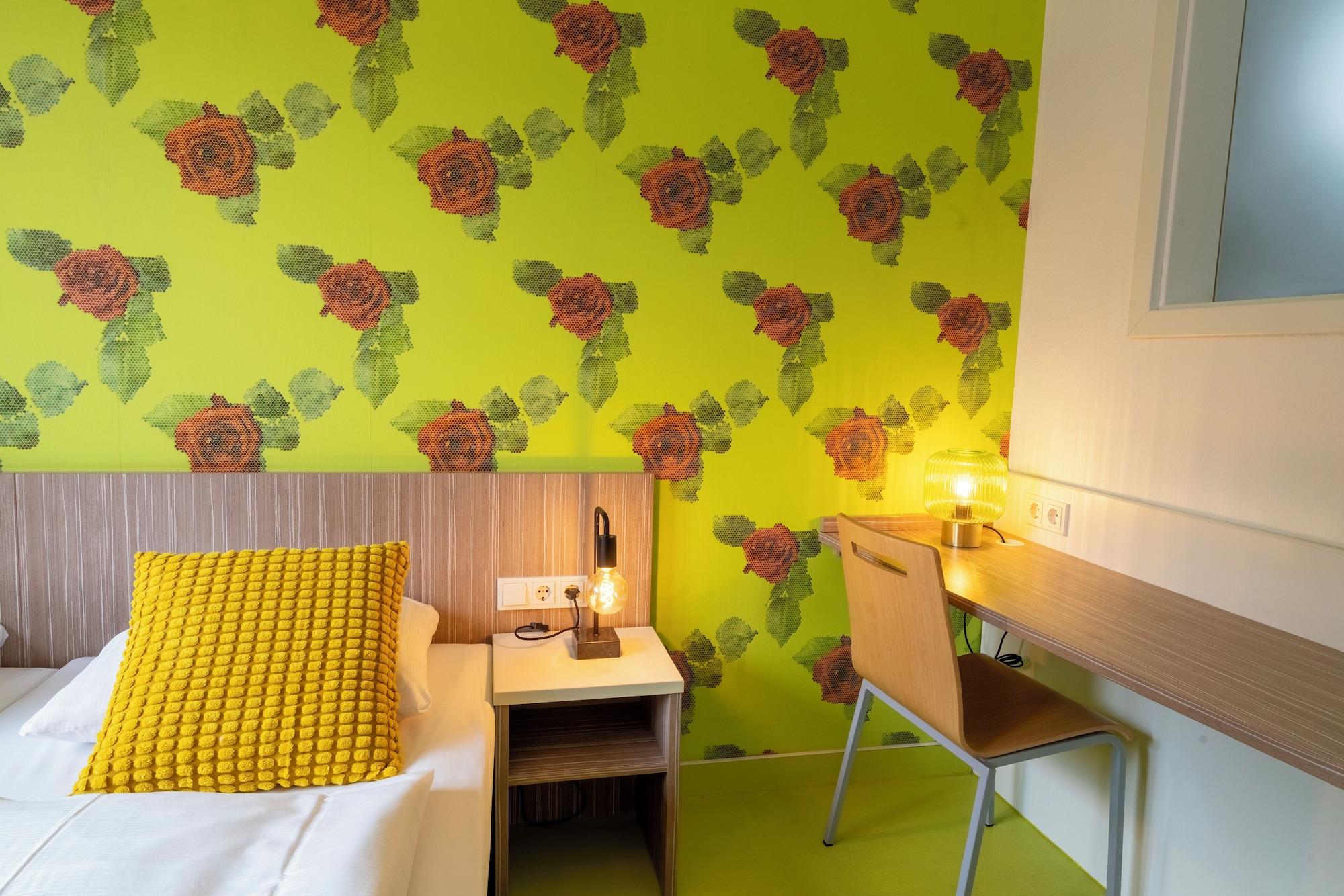 غرفة كومفورت مفردة، Hotel Madeleine 4/12