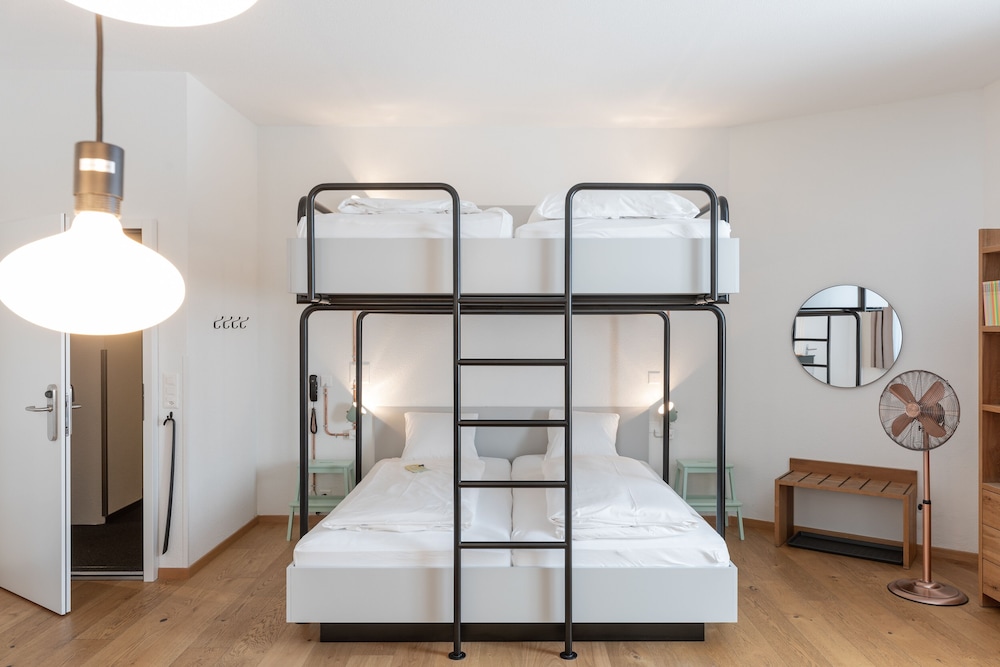 Hotel Alpenblick 37/69