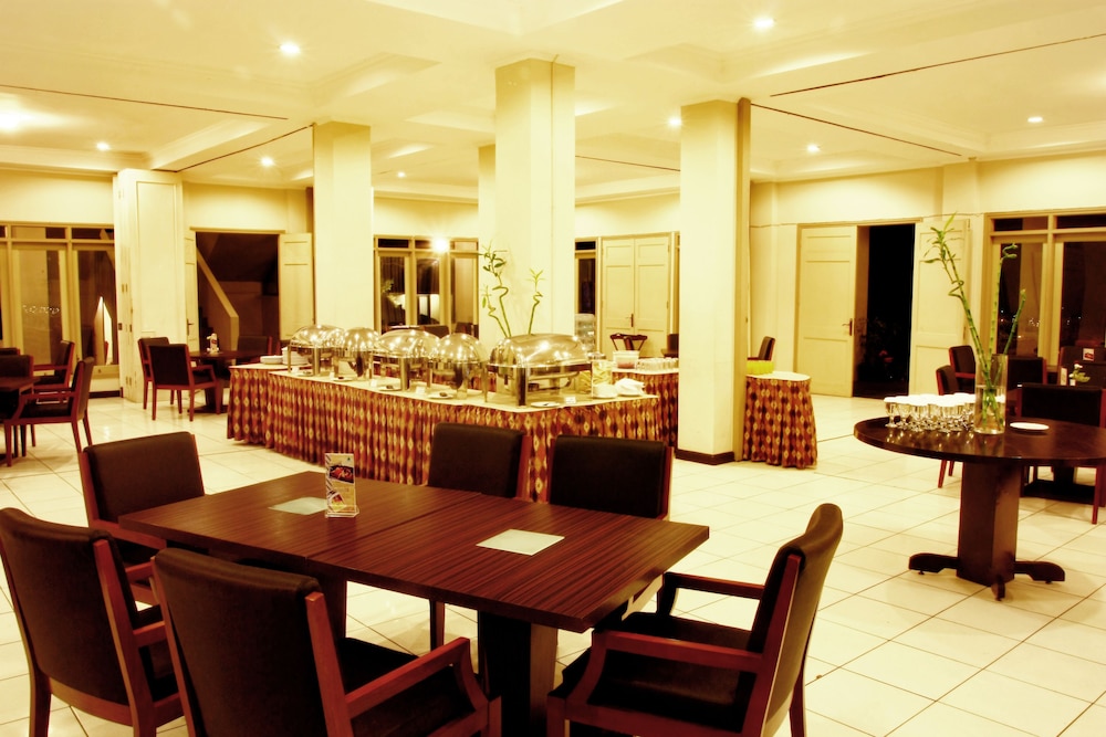 Lembang Asri Resort 40/55