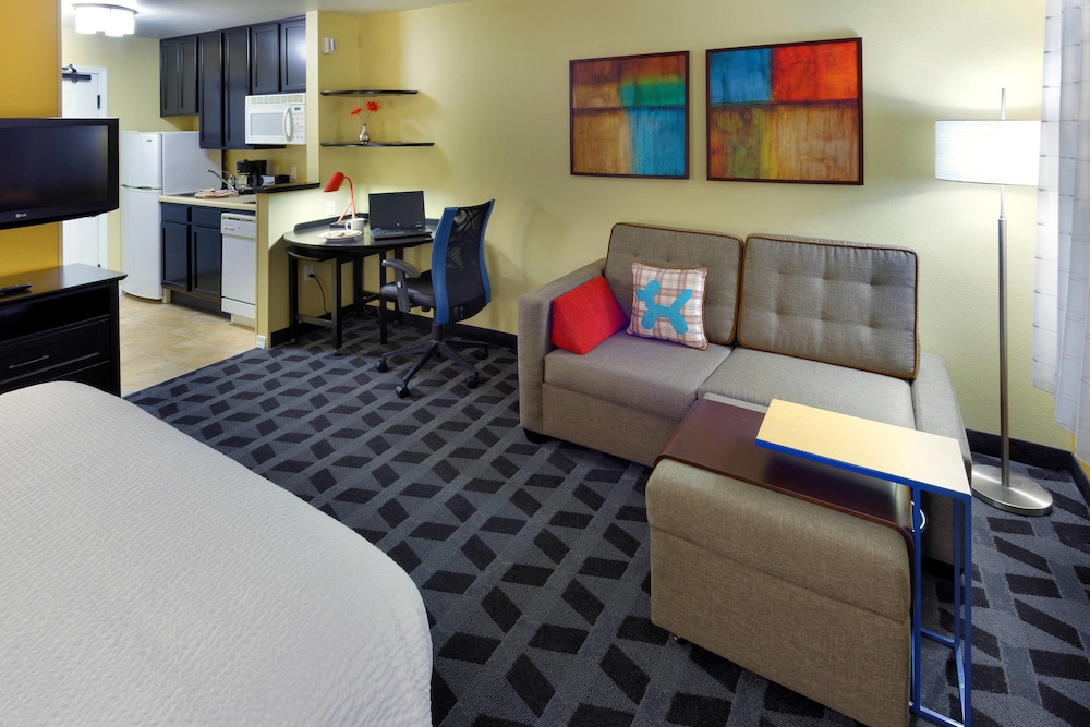 Towneplace Suites Joplin 26/46