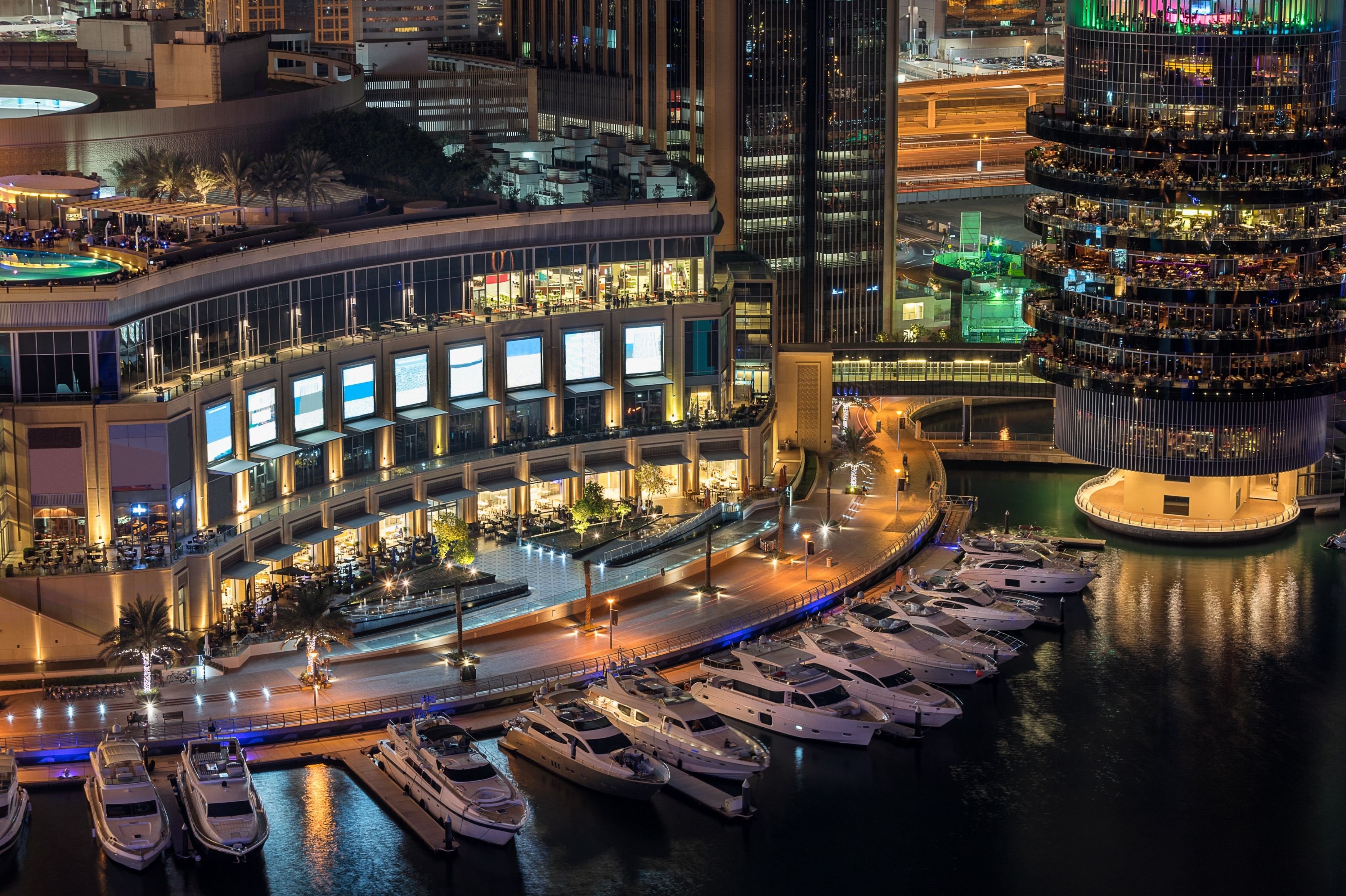 Crowne Plaza Dubai Marina 70/78