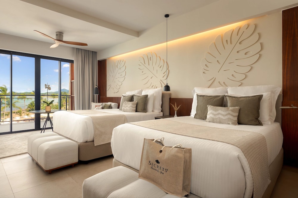 Preferred Club, Junior Suite, 2 Double Beds, Ocean Front